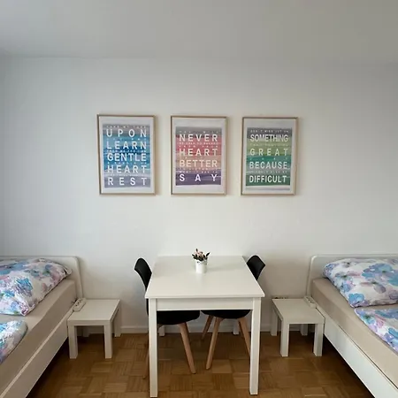 Monteur- & Messezimmer In Homestay *