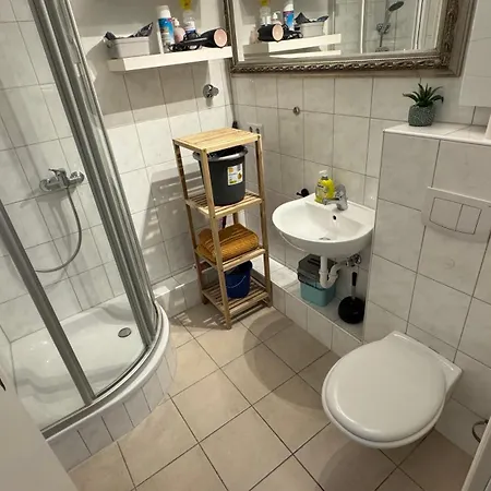 Privat bolig Monteur- & Messezimmer In *